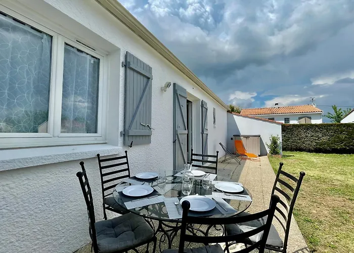 Le Colibri Angles (Vendee)